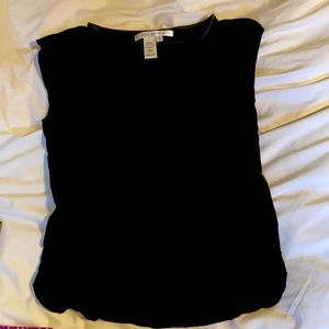 Max studio sleeveless blouse.